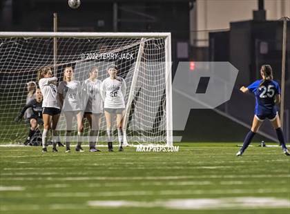 Thumbnail 1 in Santiago vs. Millikan photogallery.