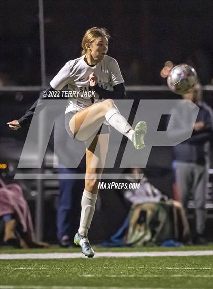 Thumbnail 1 in Santiago vs. Millikan photogallery.