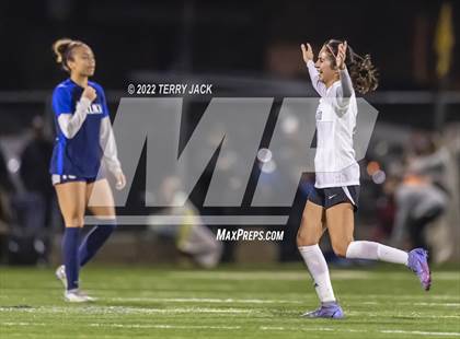 Thumbnail 1 in Santiago vs. Millikan photogallery.