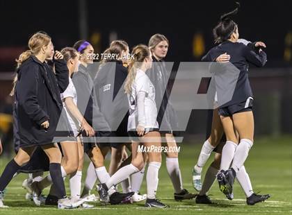 Thumbnail 3 in Santiago vs. Millikan photogallery.