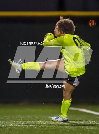 Thumbnail 3 in Santiago vs. Millikan photogallery.