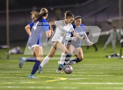 Thumbnail 2 in Santiago vs. Millikan photogallery.