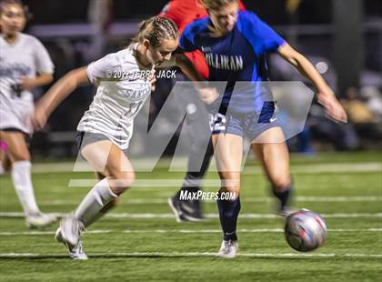 Thumbnail 1 in Santiago vs. Millikan photogallery.