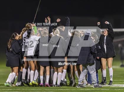 Thumbnail 1 in Santiago vs. Millikan photogallery.