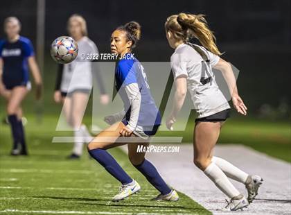 Thumbnail 2 in Santiago vs. Millikan photogallery.