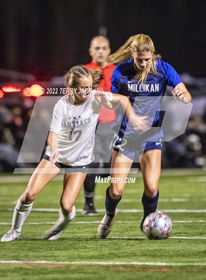 Thumbnail 2 in Santiago vs. Millikan photogallery.