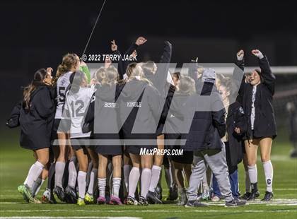 Thumbnail 2 in Santiago vs. Millikan photogallery.