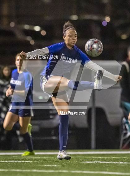 Thumbnail 2 in Santiago vs. Millikan photogallery.