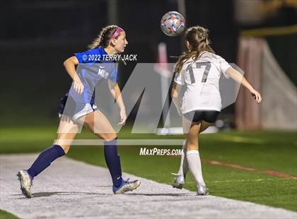 Thumbnail 3 in Santiago vs. Millikan photogallery.