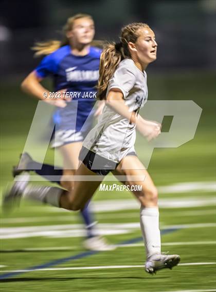 Thumbnail 2 in Santiago vs. Millikan photogallery.