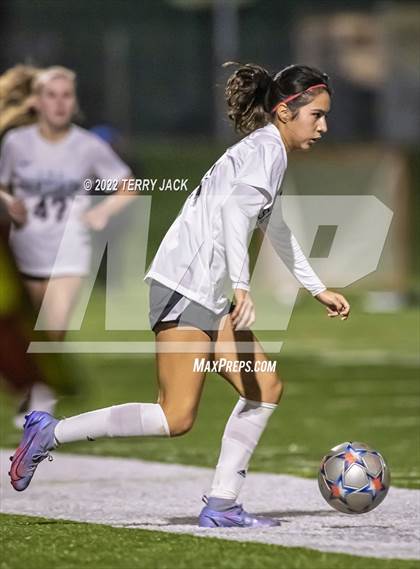 Thumbnail 1 in Santiago vs. Millikan photogallery.