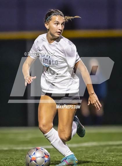 Thumbnail 2 in Santiago vs. Millikan photogallery.