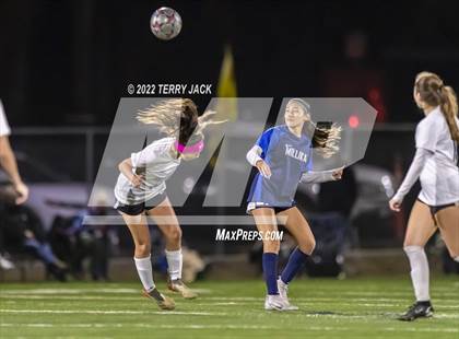 Thumbnail 3 in Santiago vs. Millikan photogallery.