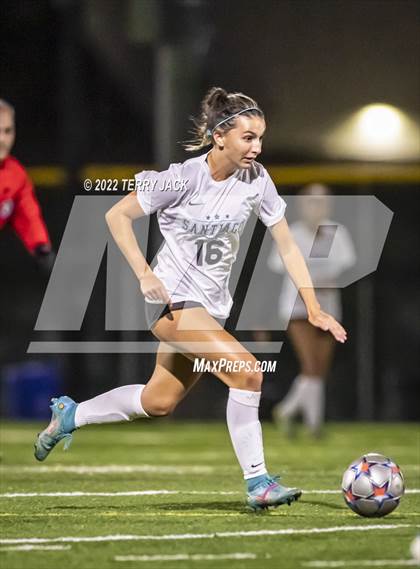 Thumbnail 3 in Santiago vs. Millikan photogallery.