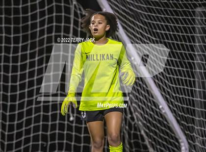 Thumbnail 1 in Santiago vs. Millikan photogallery.