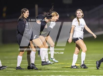 Thumbnail 2 in Santiago vs. Millikan photogallery.