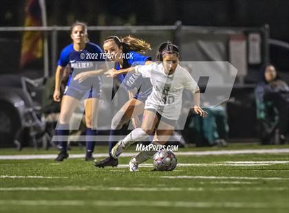 Thumbnail 1 in Santiago vs. Millikan photogallery.