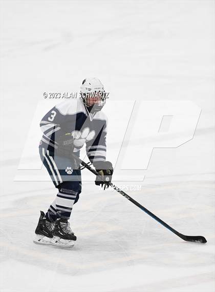 Thumbnail 1 in Victor vs. Pittsford (NYSPHSAA Section 5 Class A Sectional Final) photogallery.