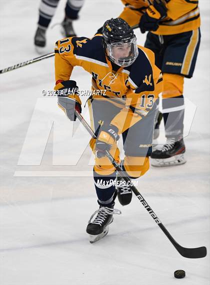 Thumbnail 3 in Victor vs. Pittsford (NYSPHSAA Section 5 Class A Sectional Final) photogallery.