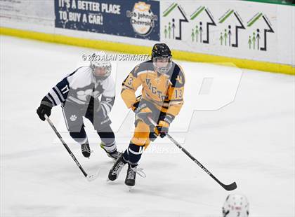 Thumbnail 1 in Victor vs. Pittsford (NYSPHSAA Section 5 Class A Sectional Final) photogallery.