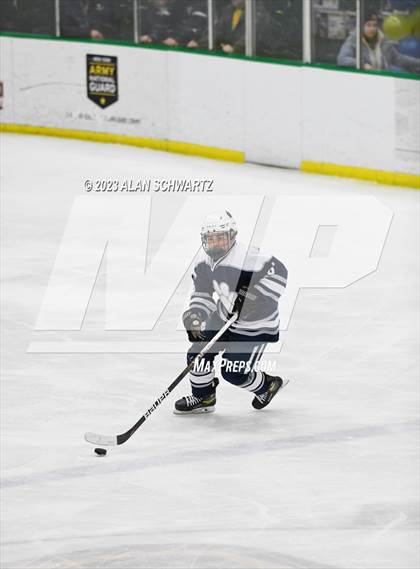 Thumbnail 2 in Victor vs. Pittsford (NYSPHSAA Section 5 Class A Sectional Final) photogallery.