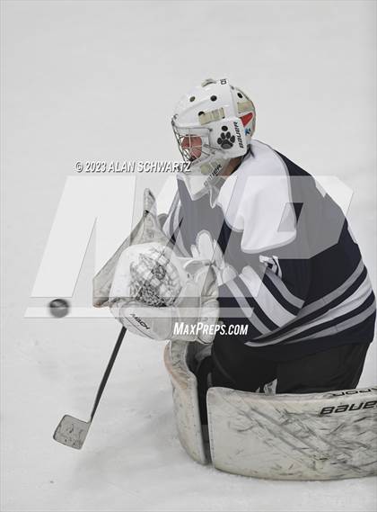 Thumbnail 2 in Victor vs. Pittsford (NYSPHSAA Section 5 Class A Sectional Final) photogallery.