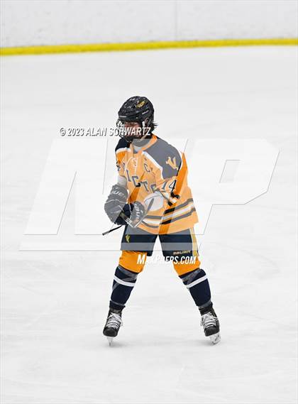 Thumbnail 1 in Victor vs. Pittsford (NYSPHSAA Section 5 Class A Sectional Final) photogallery.
