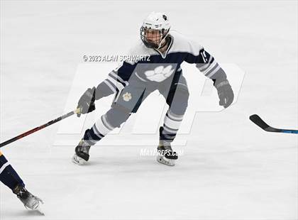 Thumbnail 2 in Victor vs. Pittsford (NYSPHSAA Section 5 Class A Sectional Final) photogallery.