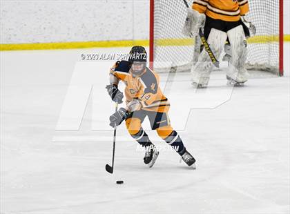 Thumbnail 3 in Victor vs. Pittsford (NYSPHSAA Section 5 Class A Sectional Final) photogallery.