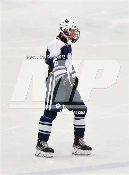 Thumbnail 2 in Victor vs. Pittsford (NYSPHSAA Section 5 Class A Sectional Final) photogallery.
