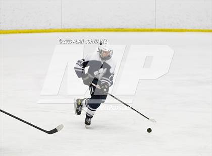 Thumbnail 2 in Victor vs. Pittsford (NYSPHSAA Section 5 Class A Sectional Final) photogallery.