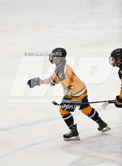 Thumbnail 1 in Victor vs. Pittsford (NYSPHSAA Section 5 Class A Sectional Final) photogallery.