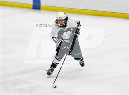 Thumbnail 2 in Victor vs. Pittsford (NYSPHSAA Section 5 Class A Sectional Final) photogallery.