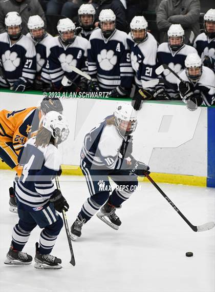 Thumbnail 2 in Victor vs. Pittsford (NYSPHSAA Section 5 Class A Sectional Final) photogallery.