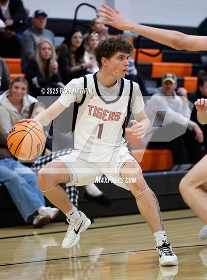 Thumbnail 3 in Foothill @ Douglas photogallery.