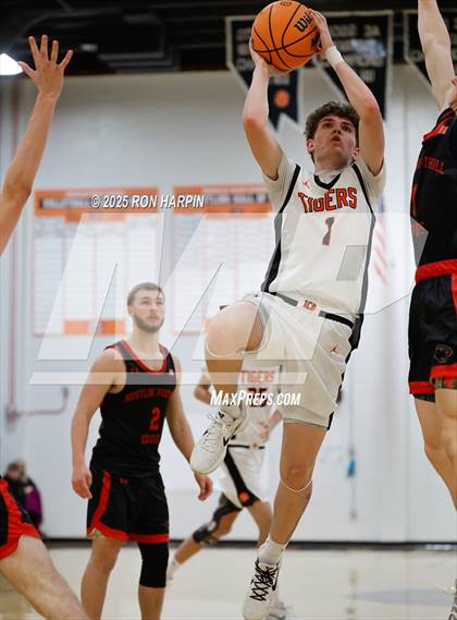 Thumbnail 2 in Foothill @ Douglas photogallery.