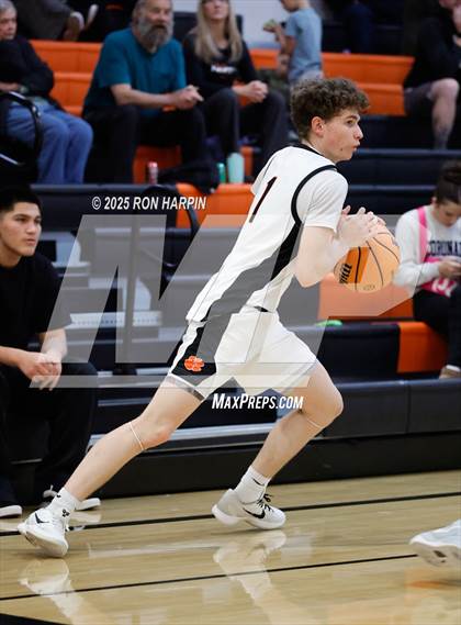 Thumbnail 1 in Foothill @ Douglas photogallery.