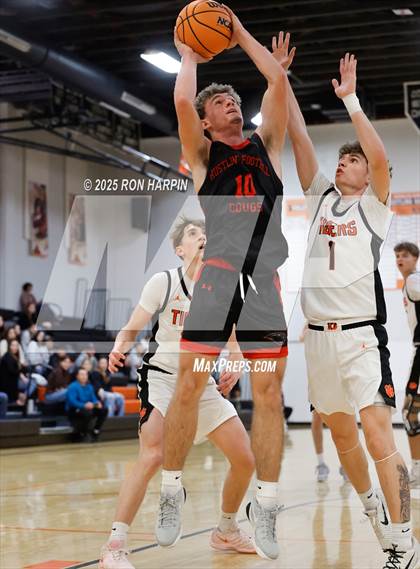 Thumbnail 2 in Foothill @ Douglas photogallery.