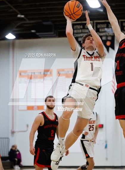 Thumbnail 3 in Foothill @ Douglas photogallery.