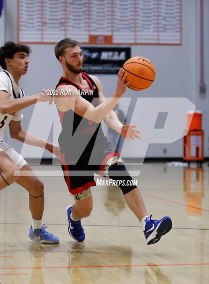 Thumbnail 2 in Foothill @ Douglas photogallery.