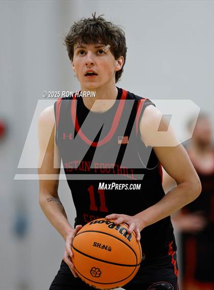 Thumbnail 2 in Foothill @ Douglas photogallery.