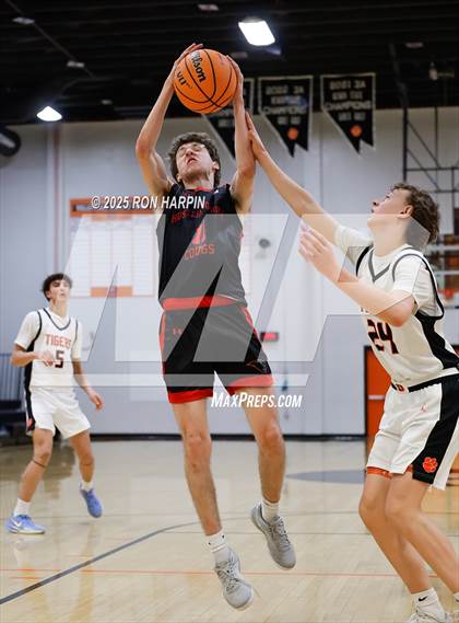 Thumbnail 1 in Foothill @ Douglas photogallery.