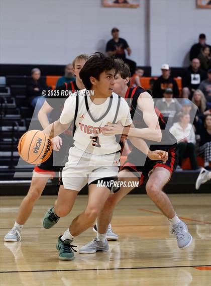 Thumbnail 2 in Foothill @ Douglas photogallery.