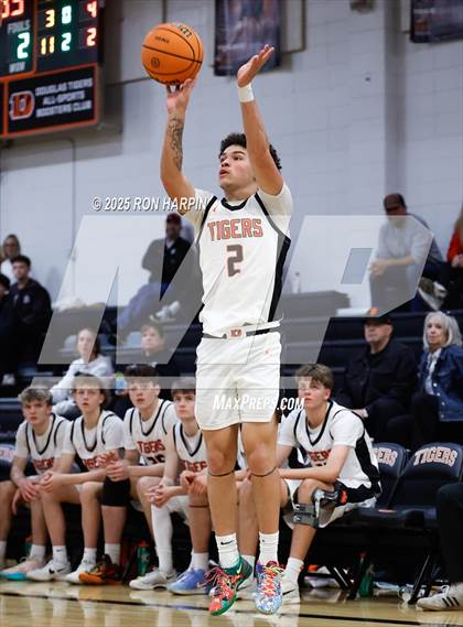 Thumbnail 3 in Foothill @ Douglas photogallery.