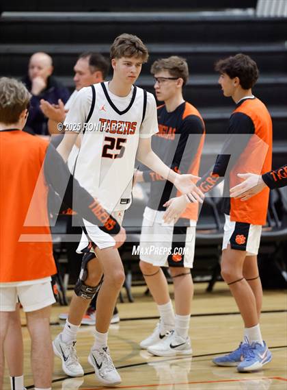 Thumbnail 2 in Foothill @ Douglas photogallery.