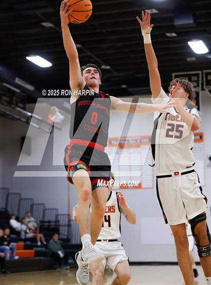 Thumbnail 3 in Foothill @ Douglas photogallery.