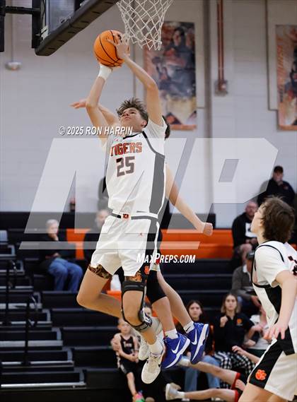 Thumbnail 2 in Foothill @ Douglas photogallery.