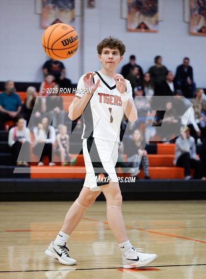 Thumbnail 1 in Foothill @ Douglas photogallery.