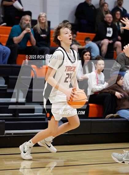 Thumbnail 1 in Foothill @ Douglas photogallery.