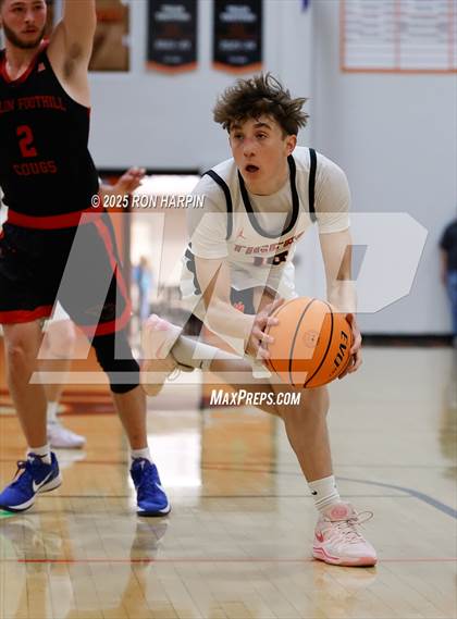 Thumbnail 3 in Foothill @ Douglas photogallery.